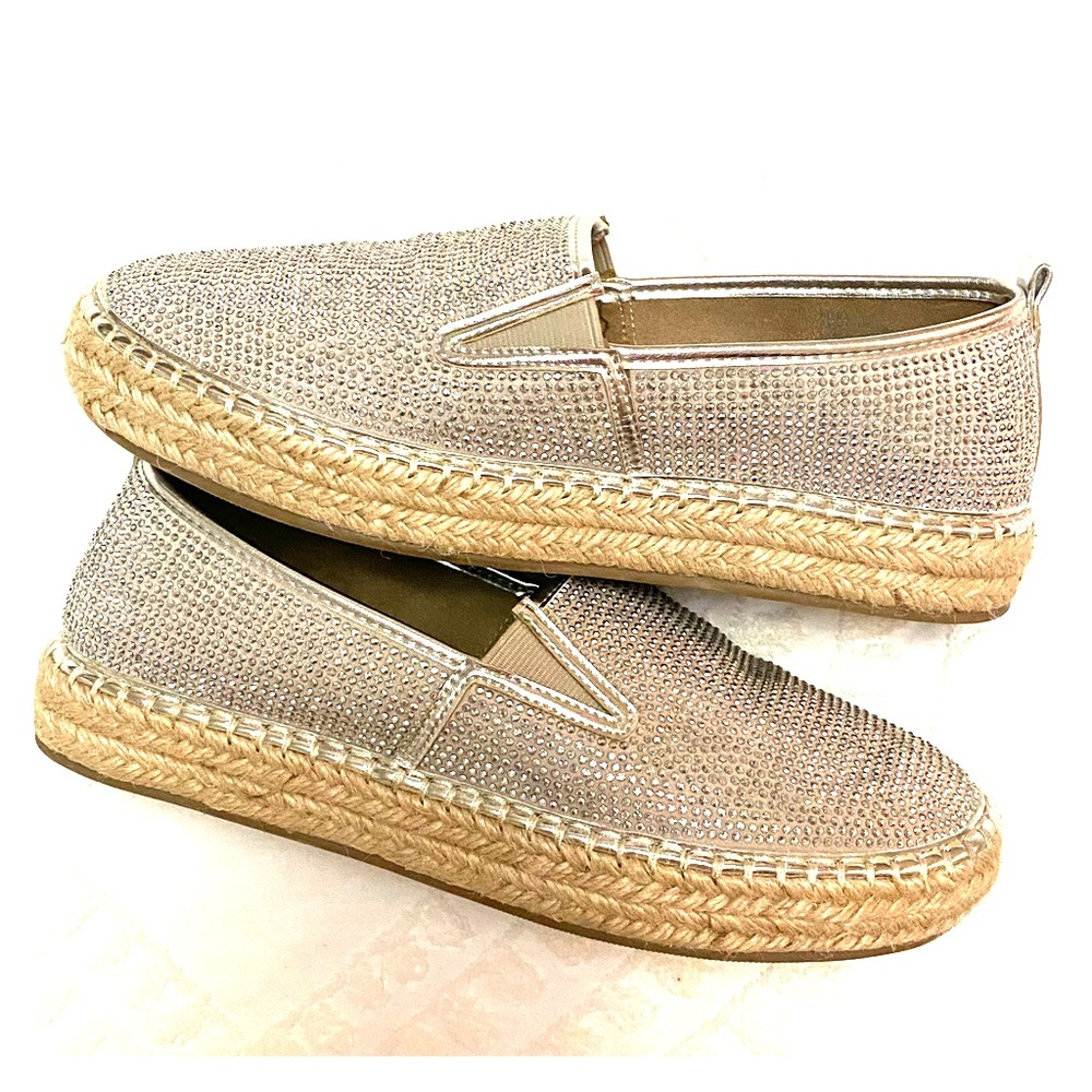 Kaari Blue slip on rhinestone espadrille flats 7.5